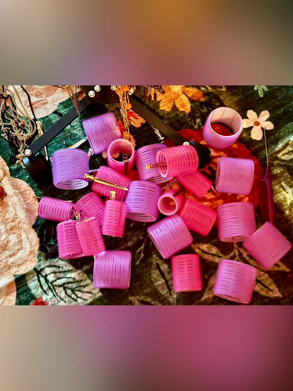 New never used Pink & Lavender Hair Rollers Set - Women Accessories